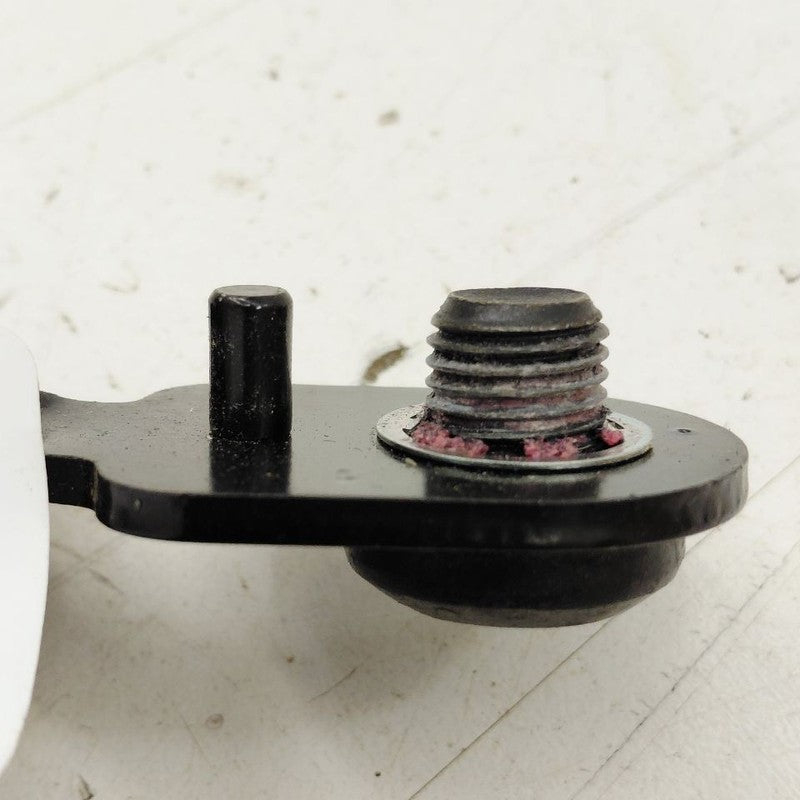 Driver Left Front Seat Belt Buckle Latch Fits 21-25 Chevy Trailblazer
