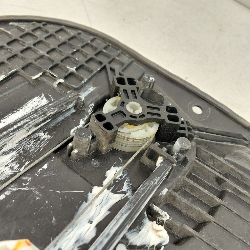 Left Rear Window Regulator Track Thru 06/03/18 Fits 16-19 Kia Sorento