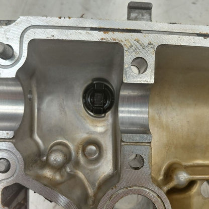 Volkswagen Golf Engine Cylinder Head Valve Cover  1.8 2015 2016 2017
