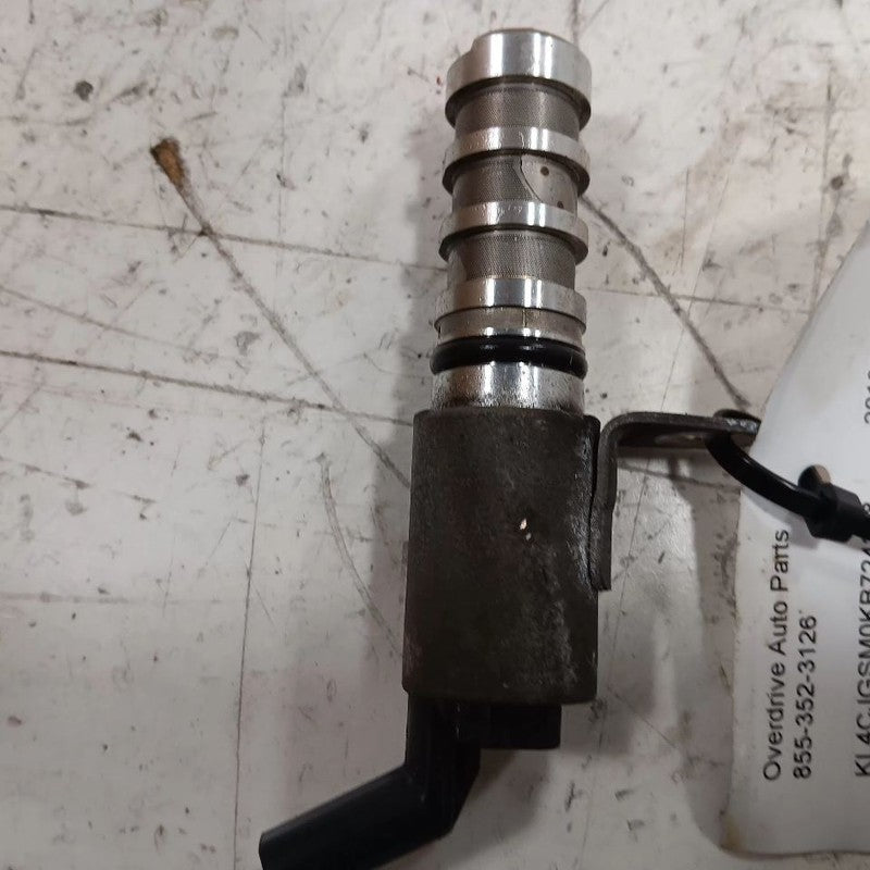 Buick Encore Variable Timing Oil Control Valve Solenoid Cylinder Head 