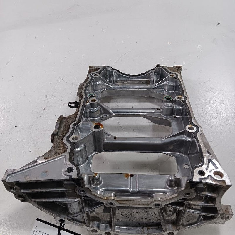 JX6Z6675C Upper Engine Oil Pan 1.5L Fits 20-22 Ford Escape