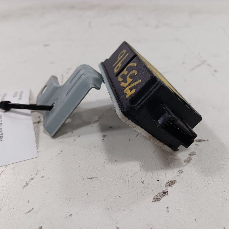 Suspension TPMS Control Module Fits 16-17 Hyundai Elantra OEM