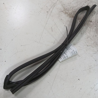 Toyota Corolla Door Glass Window Seal Rubber Left Driver Rear Back  20