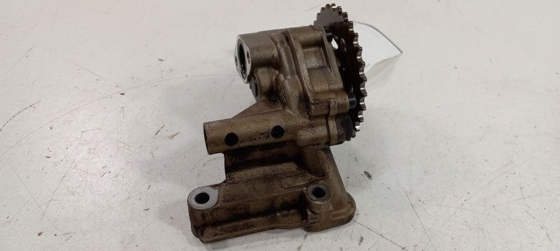 Volkswagen Jetta Engine Oil Pump 2003 2002 2001 2000 OEM