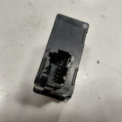 Chevy Trailblazer USB Plug In Hub Port  2021 2022 2023 OEM