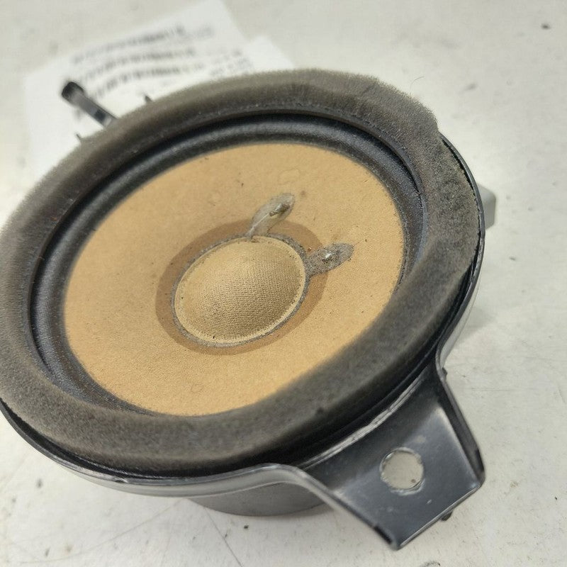 Chevy Volt Dash Speaker Center Middle  2019 2018 2017 2016