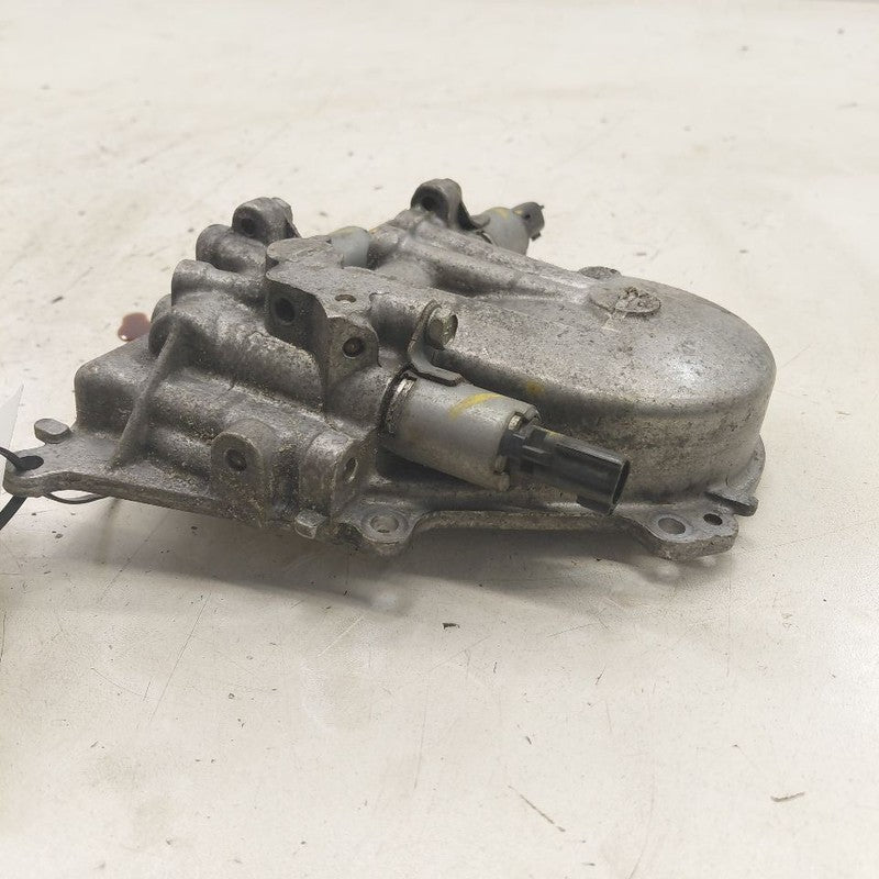 Nissan Murano Variable Timing Gear Oil Control Valve Solenoid Cylinder