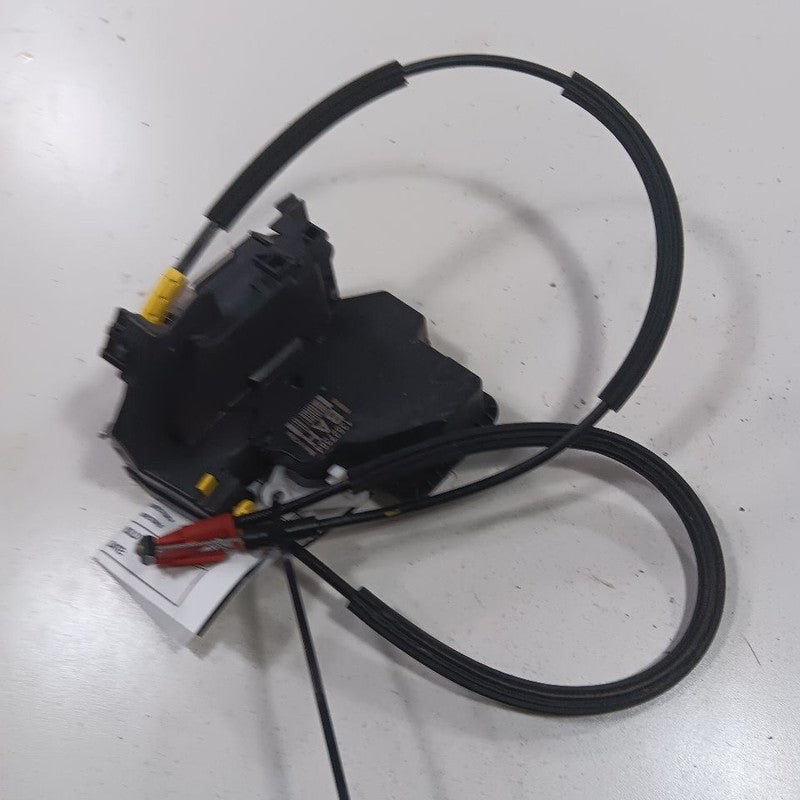Chevy Trailblazer Door Latch Lock Right Passenger Rear  2021 2022 2023