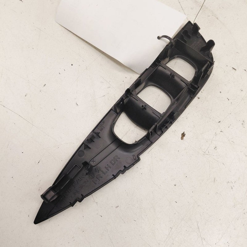 Nissan Rogue Window Switch Bezel Trim Left Front 2017 2018 2019 OEM