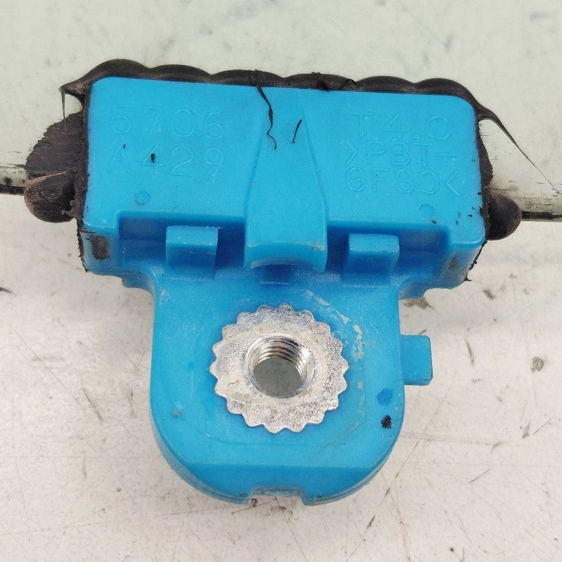 Driver Front Door Glass Window Plug-in Hybrid Phev Fits 14-22 Outlande