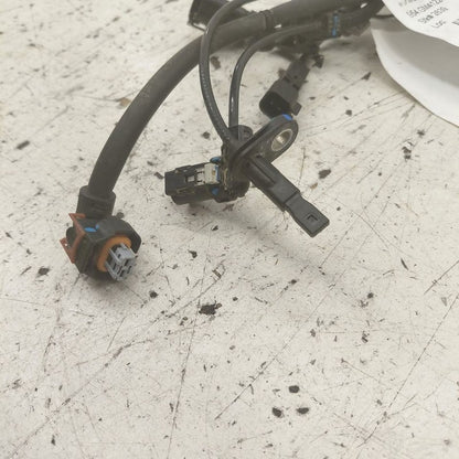 Buick Encore GX Driver Left Front Wheel Speed Sensor  2022 2023 2024 2