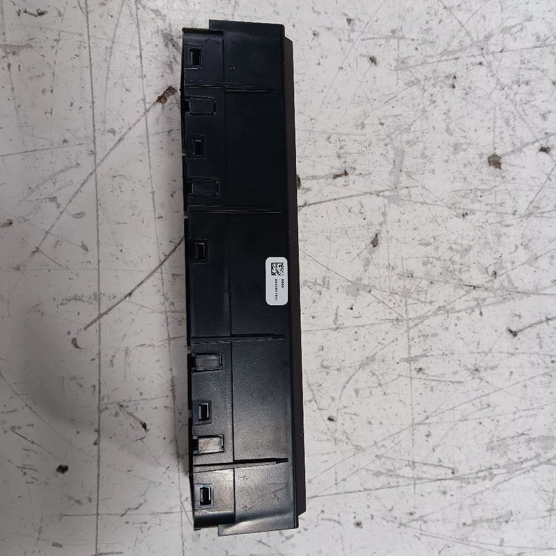 Temperature Control Module ID 84188436 Fits 18-21 Buick Encore OEM