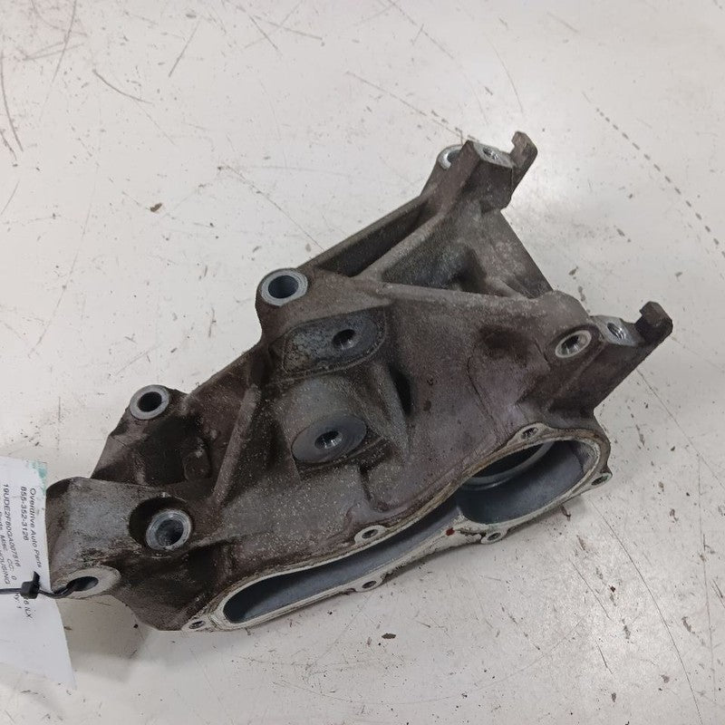 Acura ILX 2.4 Water Pump Housing  2016 2017 2018 OEM