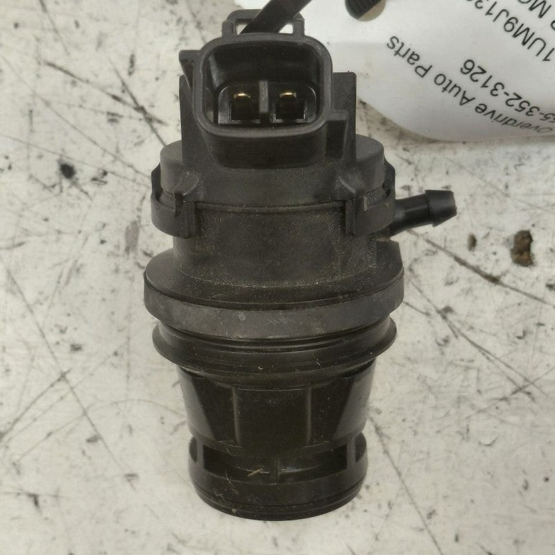Mazda 6 Windshield Washer Wash Fluid Reservoir Motor Pump Electric  20