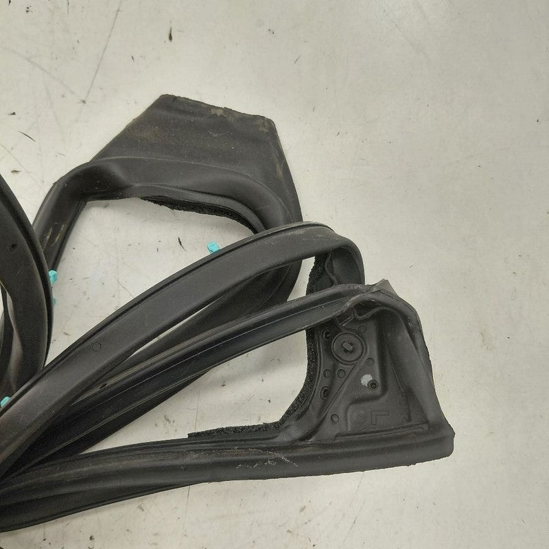Honda HR-V On Door Seal Rubber Left Driver Rear Back  2026 2025 2024 2