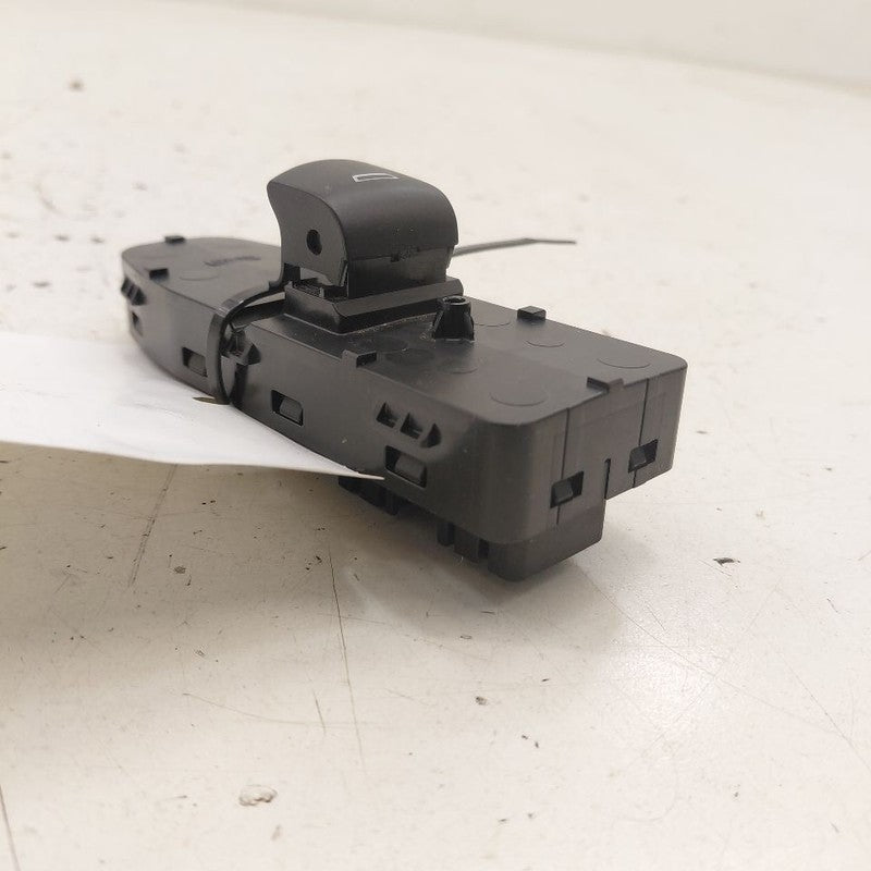 Chevy Equinox Power Window Switch Right Passenger Front  2024 2023 202
