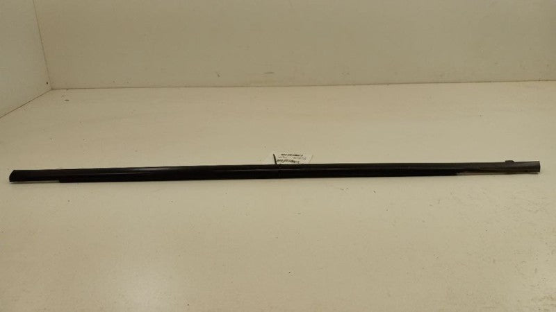 Chevy Traverse Door Glass Window Weather Strip Trim Front Left Driver 2009 2010 