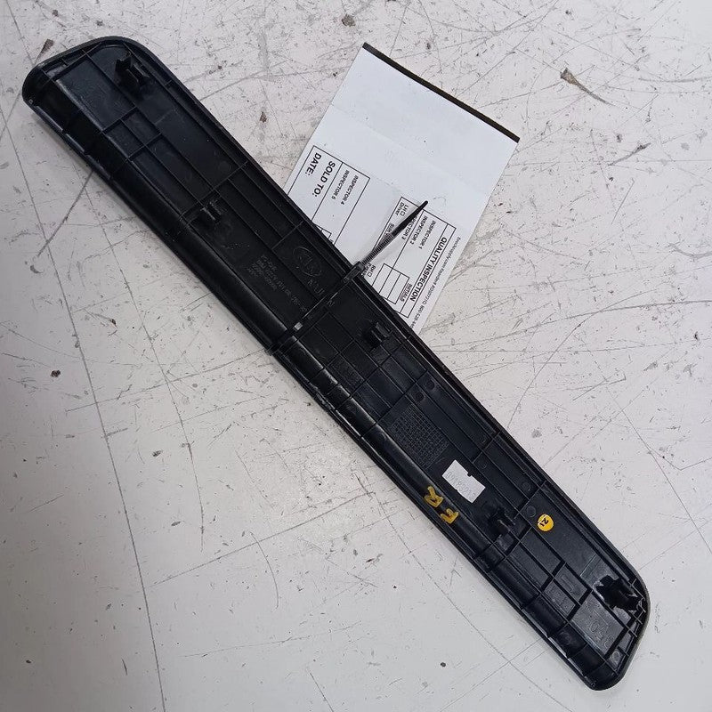 Kia Soul Sill Trim Plate Door Jam Threshold Right Passenger Front  201
