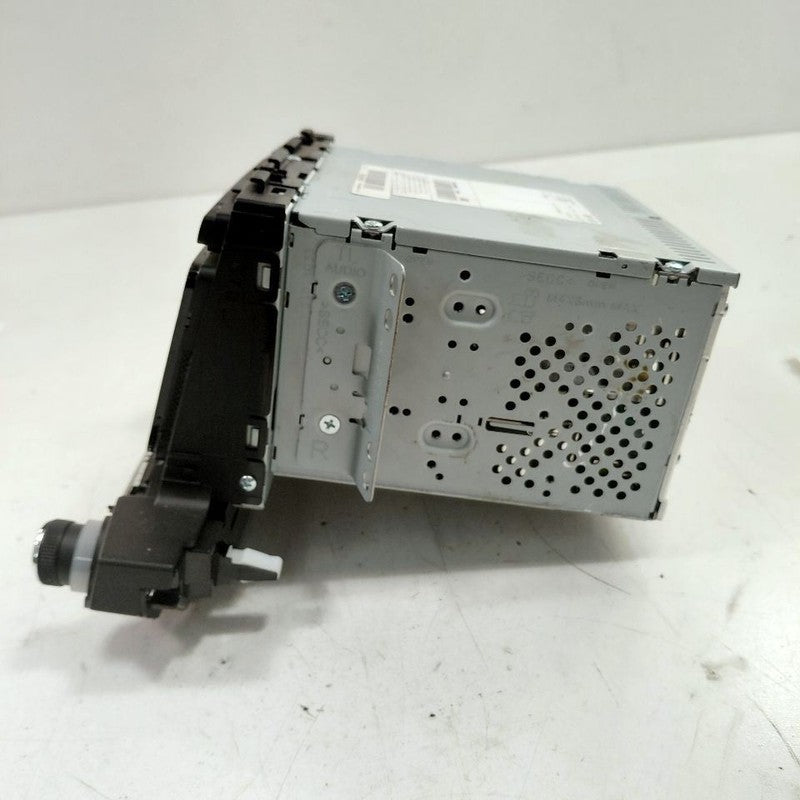 Audio Equipment Radio Audio Assembly US Market 16-17 Hyundai Tucson OE
