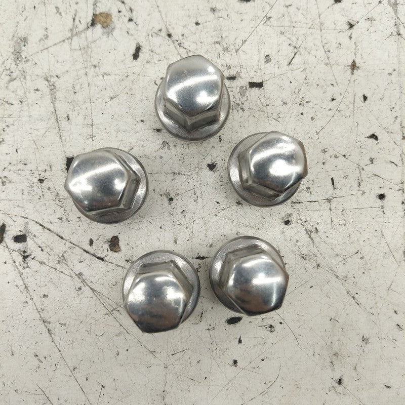 Buick Encore GX Lug Nut Set  2022 2023 2024 2025
