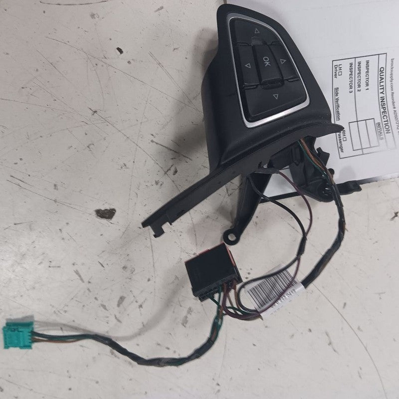 Ford Focus Left Side Steering Wheel Switch 2018 2017 2016 2015 OEM