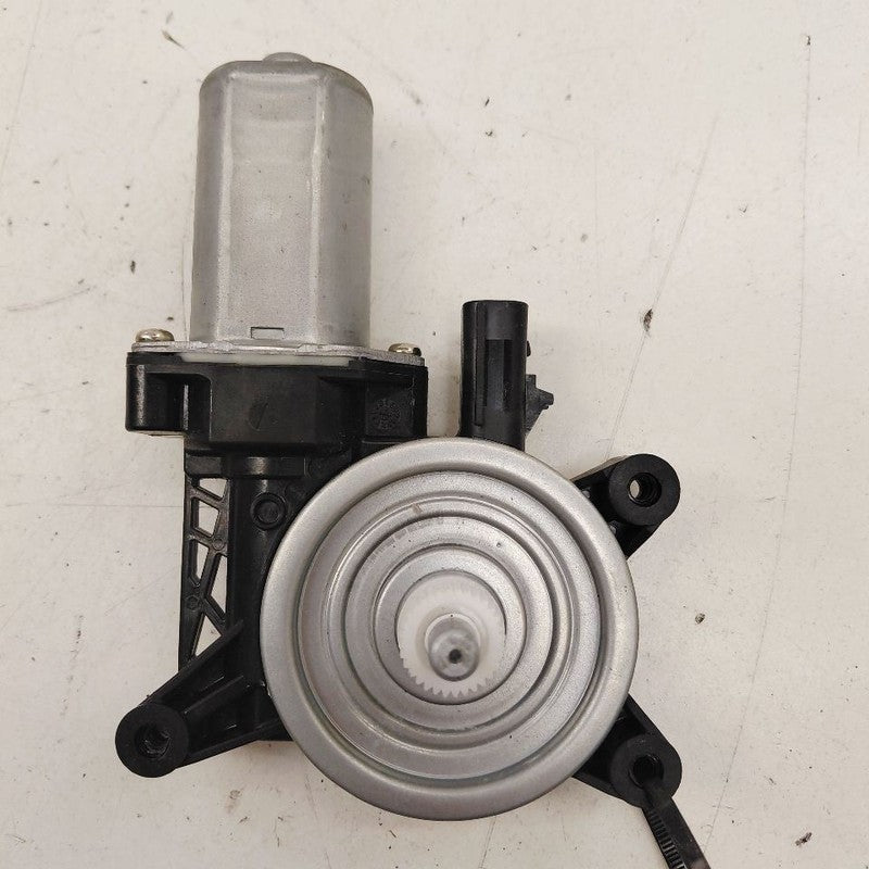 Passenger Right Front Power Window Motor Fits 16-19 Chevy Volt OEM