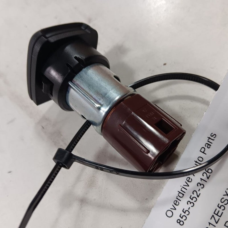 Chevy Malibu 12V Power Port Socket 2019 2020 2021 2022