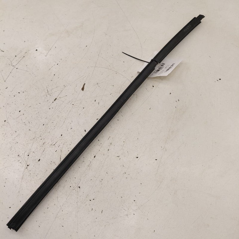 Chevy Equinox Left Rear Weather Strip Interior  2024 2023 2022