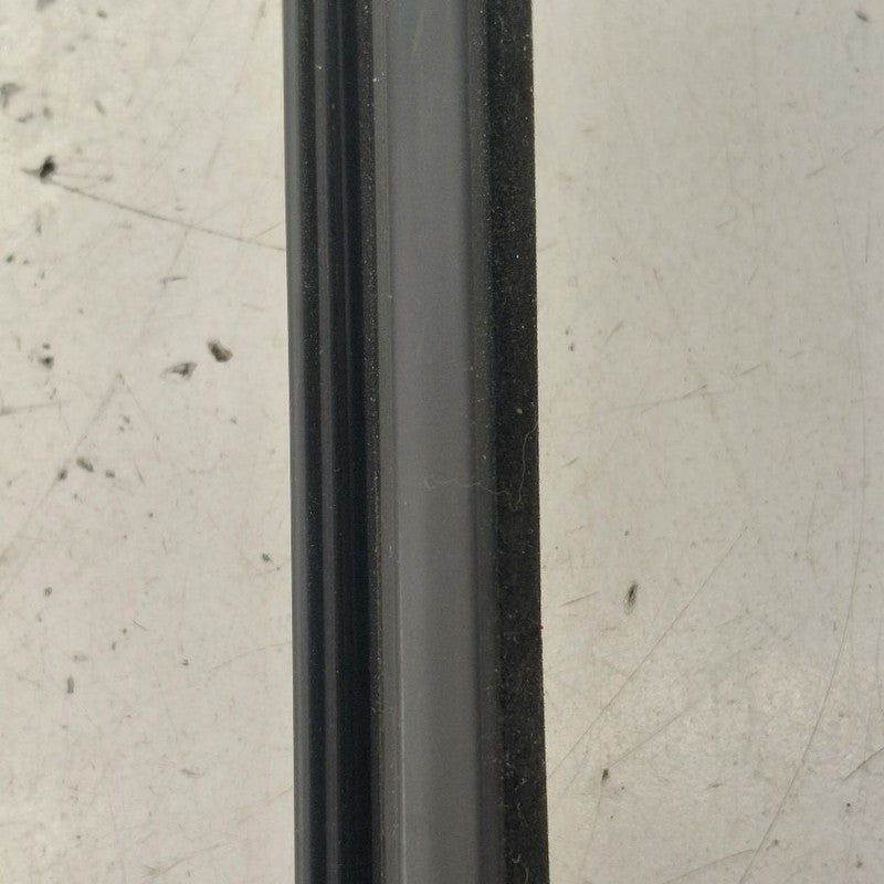 Buick Encore GX Right Rear Weather Strip Interior  2022 2023 2024 2025