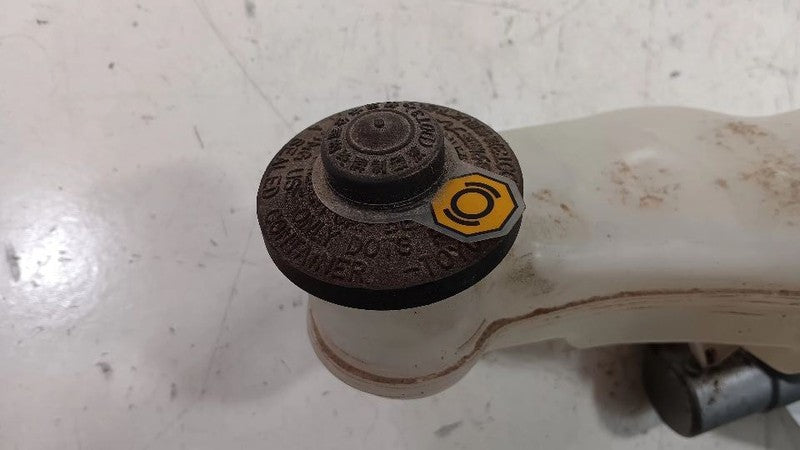 4720174031 Brake Master Cylinder Fits 11-15 SCION IQ