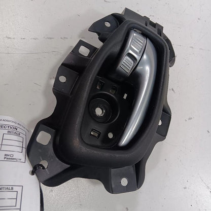 Jeep Compass Door Handle Right Passenger Rear Interior Inside  2021 2020 2019 