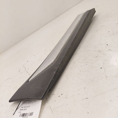 Mitsubishi Outlander   Door Molding Trim Strip Right Passenger Side Re