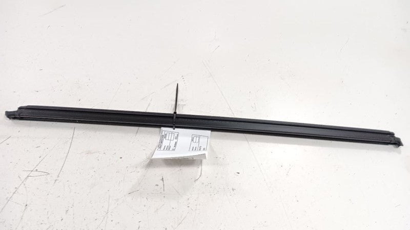 Volkswagen Golf Right Front Weather Strip Interior 2010 2011 2012 2013