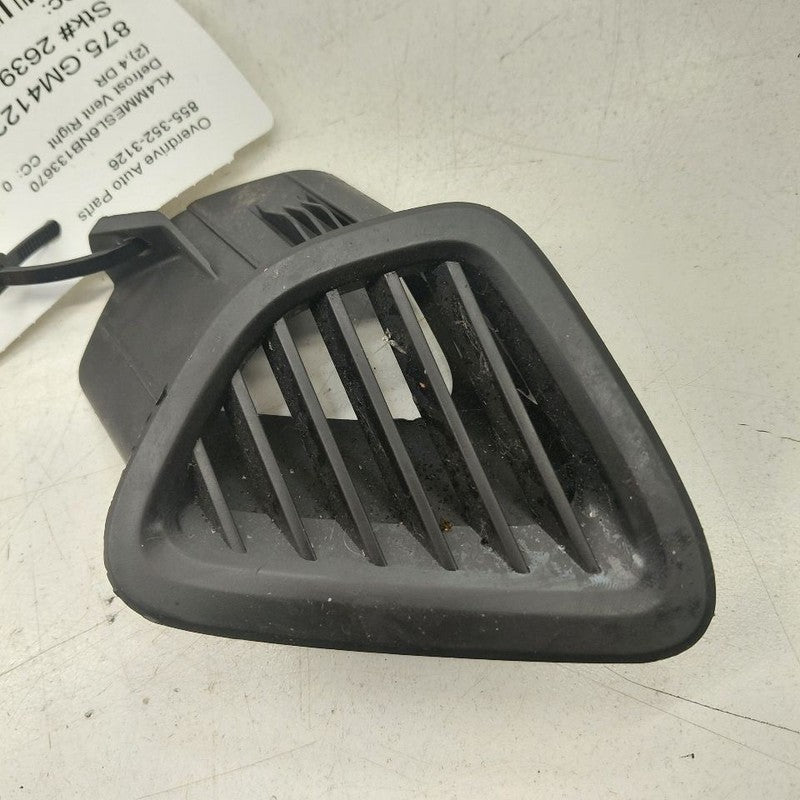 Buick Encore GX Defrost Vent Right Passenger Side  2022 2023 2024 2025