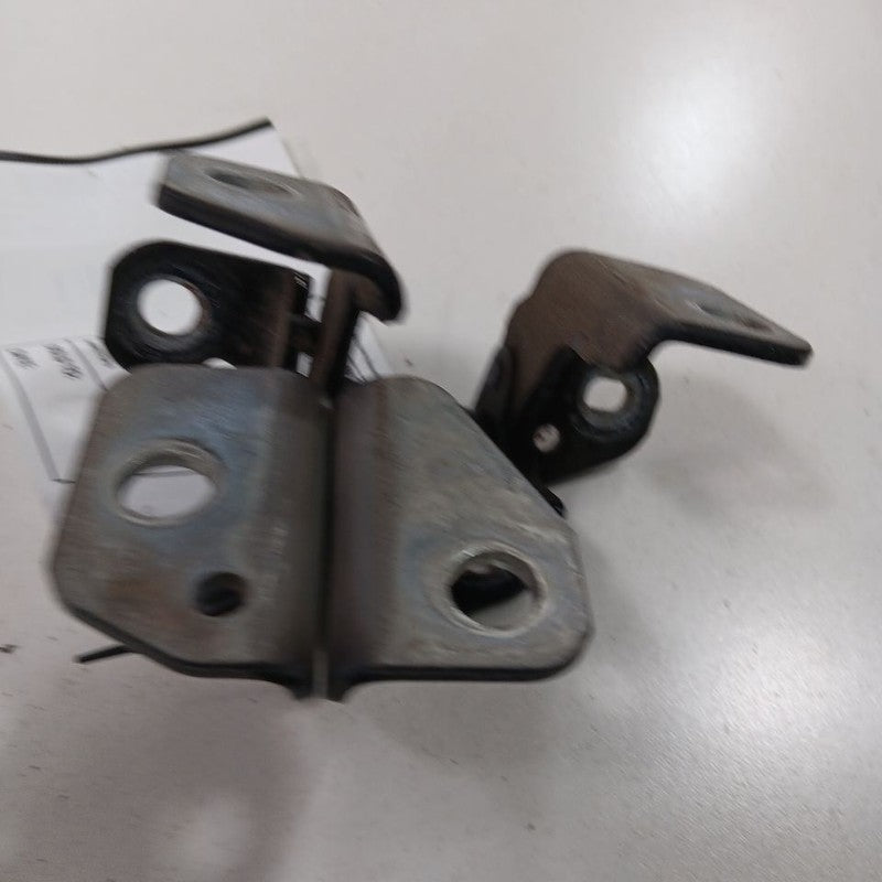 Chrysler 300 Door Hinge Set Right Rear Passenger  2015 2016 2017 2018 