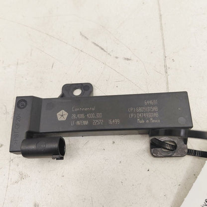 Chrysler 300 Keyless Entry Antenna Module {68051315AB} 2017 2018 2019 