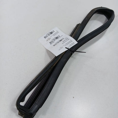 Toyota Yaris Door Glass Window Seal Rubber Right Passenger Rear Back  