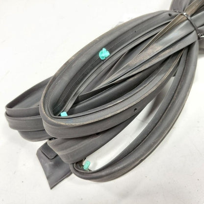 Buick Encore On Door Seal Rubber Left Driver Rear Back  2020 2019 2018