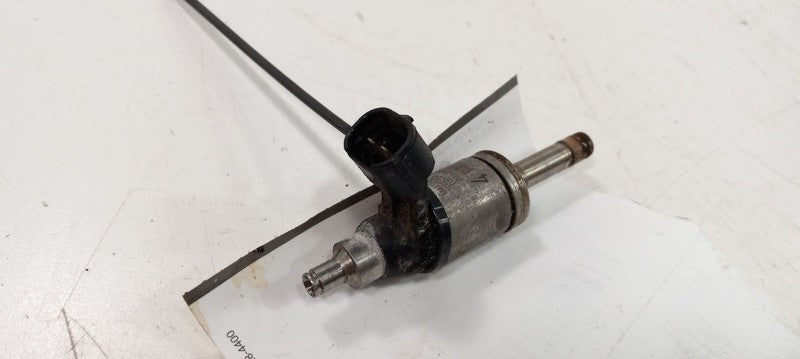 Fuel Injection Parts Fuel Injector Fits 17-19 IMPREZA  OEM