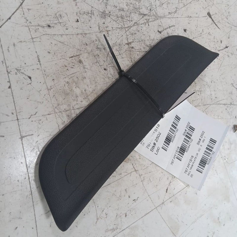 Hyundai Elantra Sill Trim Plate Door Jam Threshold Left Rear  2017 201