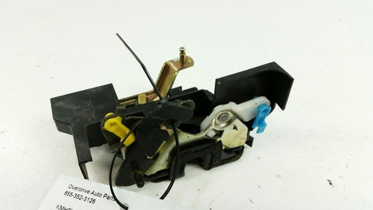 2001 Hyundai XG300 Door Latch Lock Right Passenger Rear 2003 2004 2005