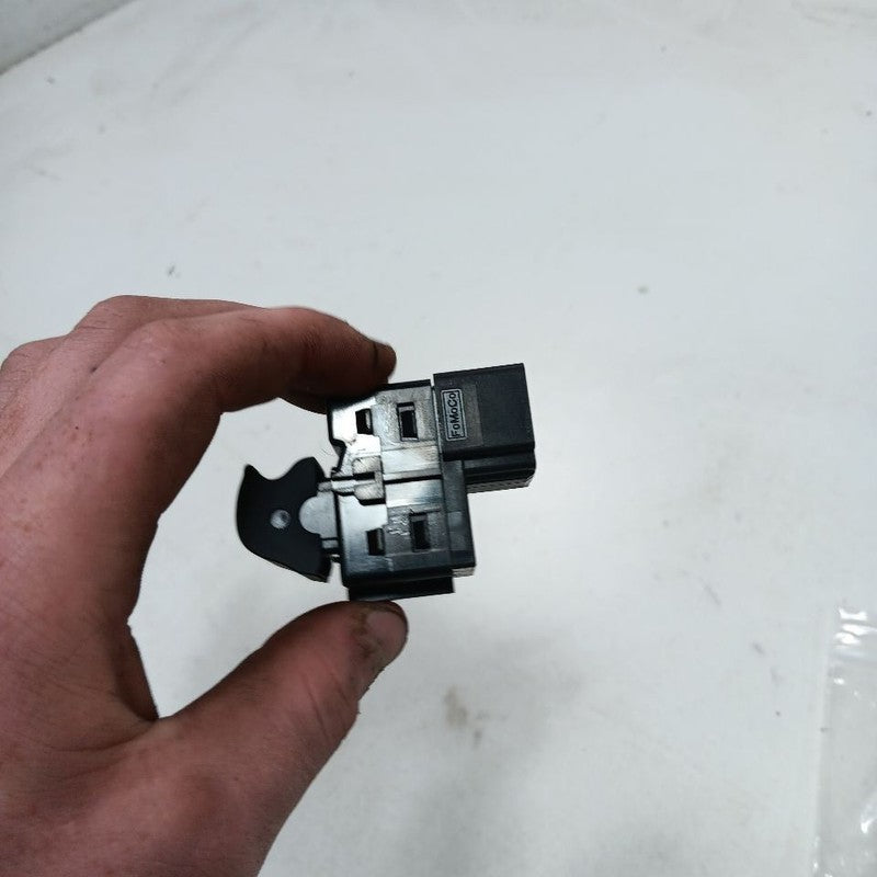 Ford Ecosport Window Switch Power Left Driver Rear  2018 2019 2020 202