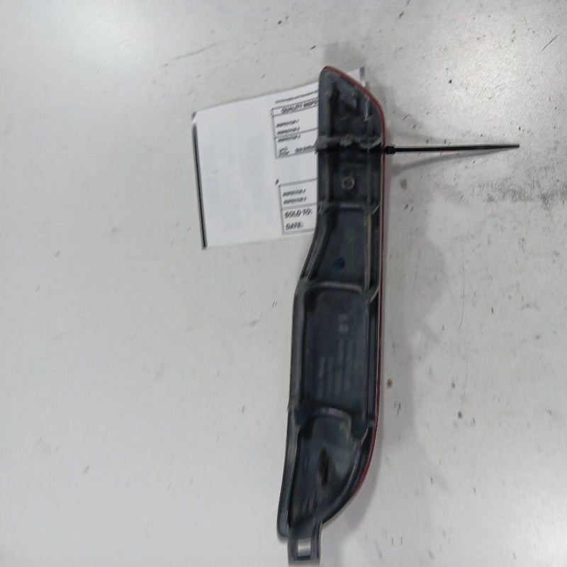 Jeep Cherokee Left Rear Marker Light Reflector  2015 2016 2017 OEM