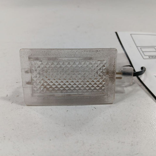 Chrysler 300 Dome Light Roof Lamp  2015 2016 2017 2018 2019