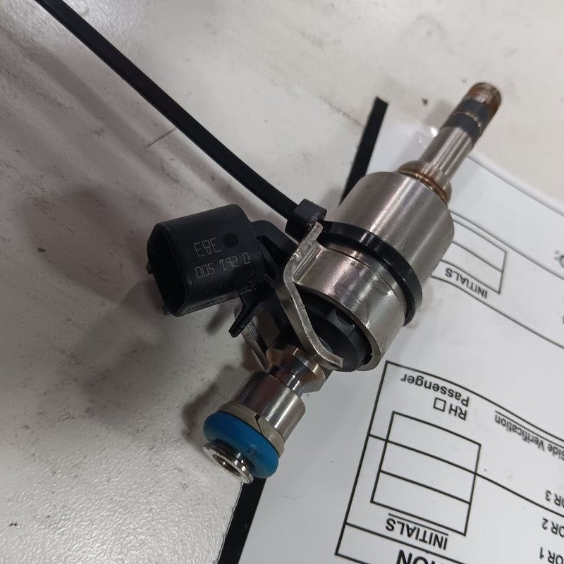 Fuel Injection Injector 2.0L Fits 13-21 Chevy Malibu