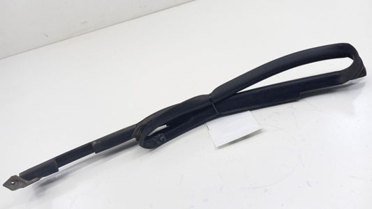 Nissan Sentra Door Glass Window Seal Rubber Left Rear Back 2006 2005 2004 2003 2