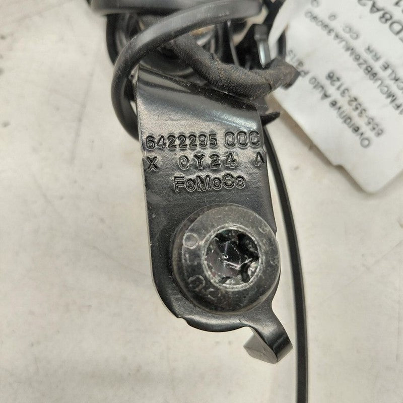 Ford Escape Seat Belt Buckle Latch Right Passenger Rear Back  2020 202