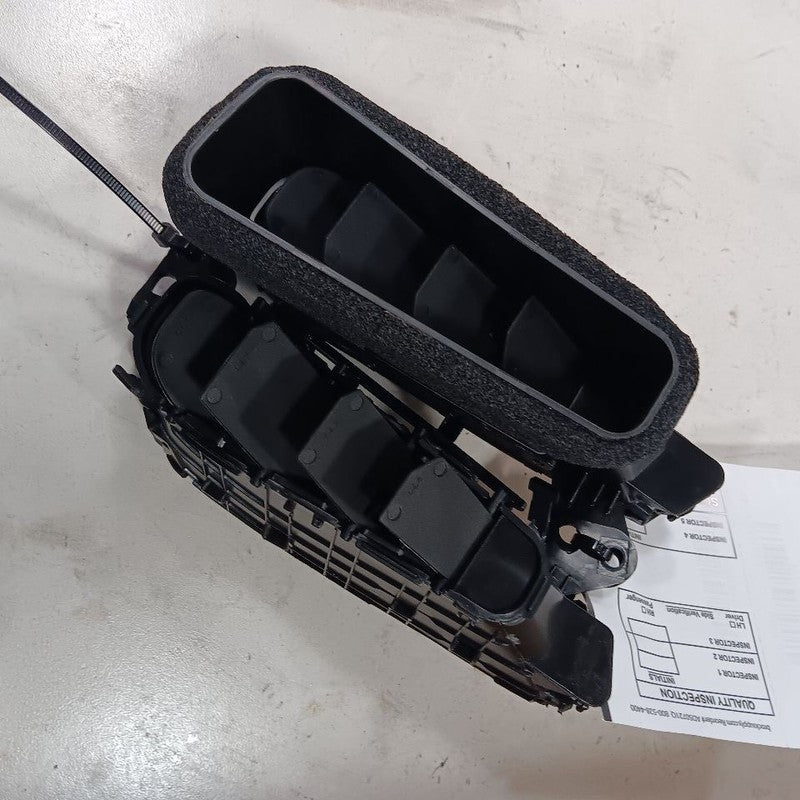 Chevy Malibu Dash Air Vent Center Middle 2019 2020 2021 2022