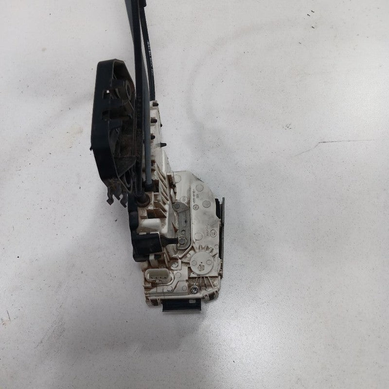 Jeep Cherokee Door Latch Lock Right Passenger Rear  2015 2016 2017