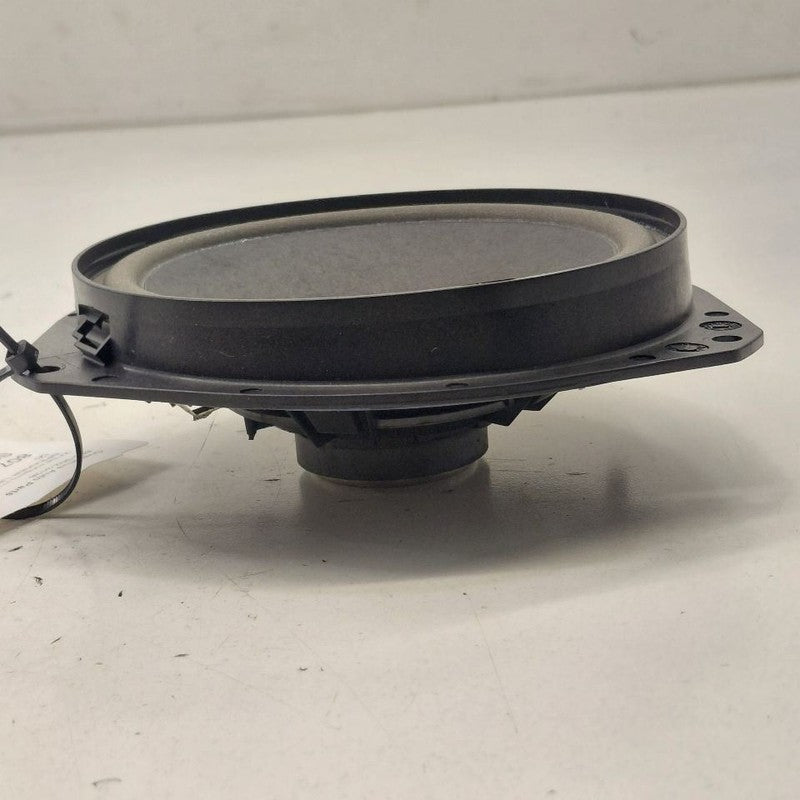 Alfa Romeo Stelvio Speaker Left Driver Rear  2018 2019 2020 2021